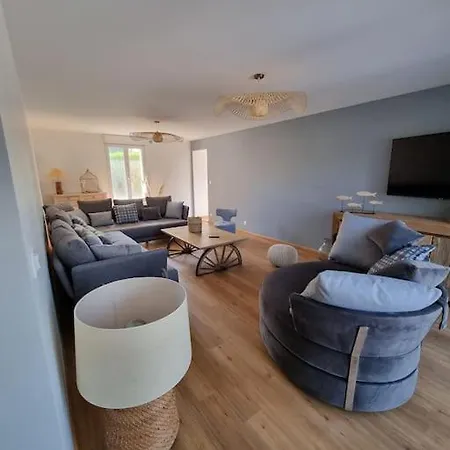 Ferienhaus Marlilou-3 Minutes A Pied De La